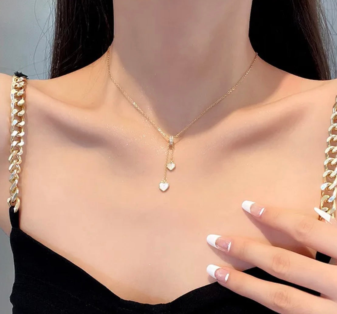 „Lovelora“ Halskette